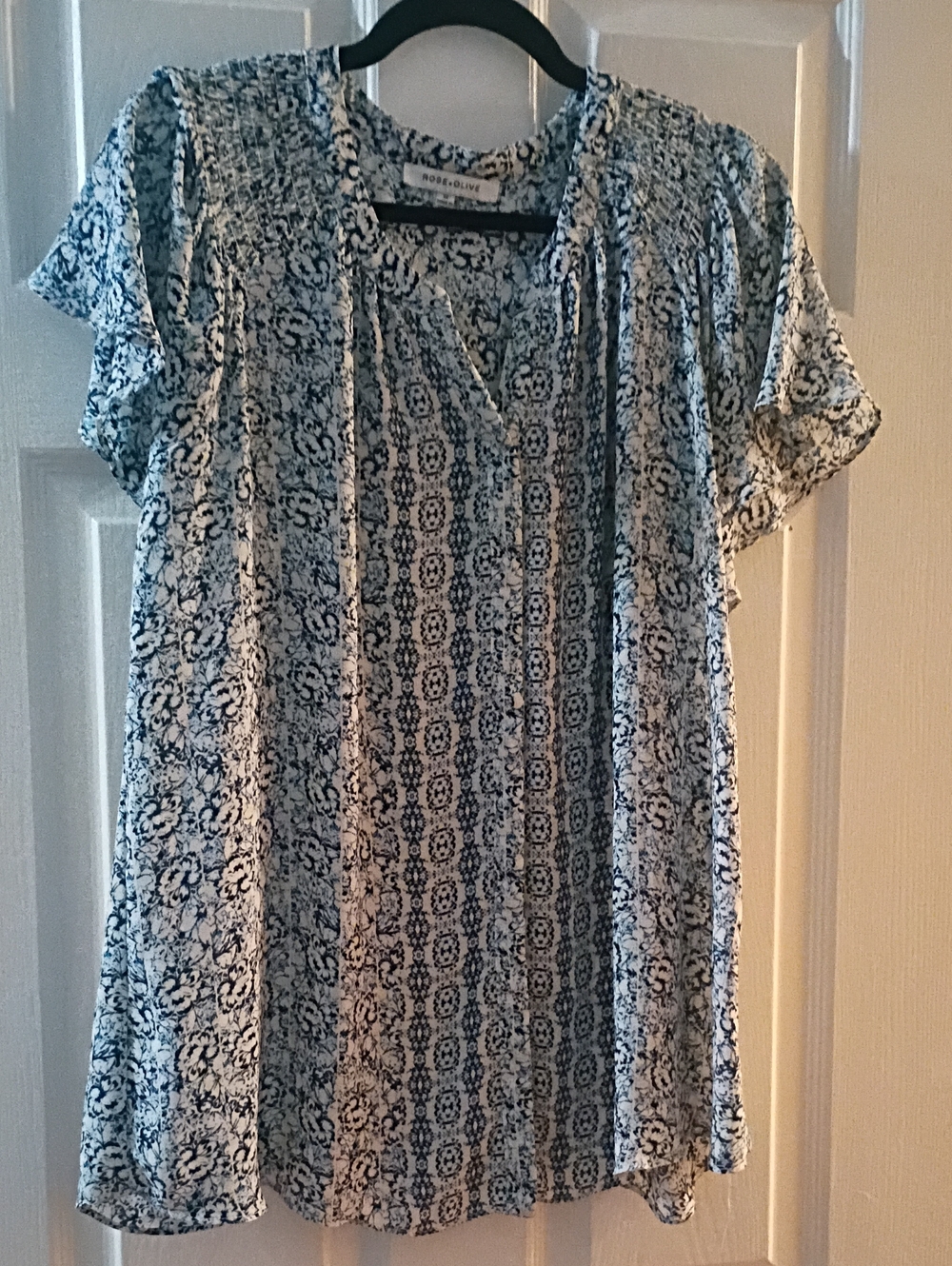 Rose & Olive Blue and White Floral Tunic Top